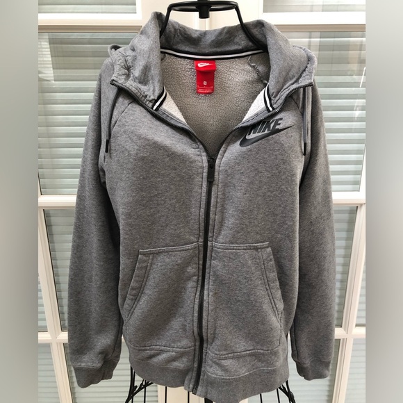 Nike Grey Hooded Zip-Up Jacket. - Picture 7 of 9